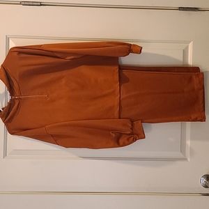 Ladies casual pants and top L